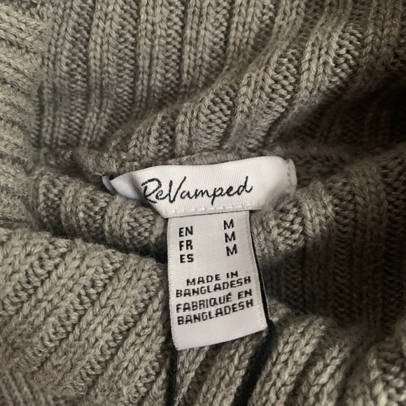 ✨NEW✨ URBAN BEHAVIOUR - Picture 2 of 3